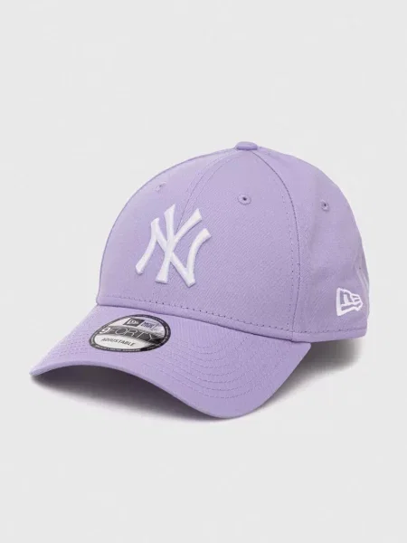 Kapa sa šiltom New Era s uzorkom NEW YORK YANKEES ljubičasta
