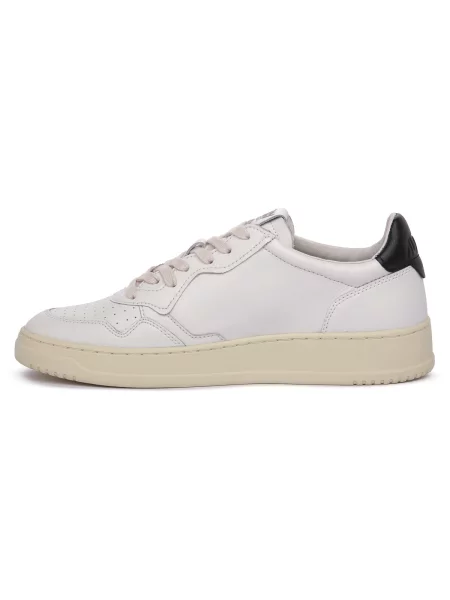 Pantofi Autry alb
