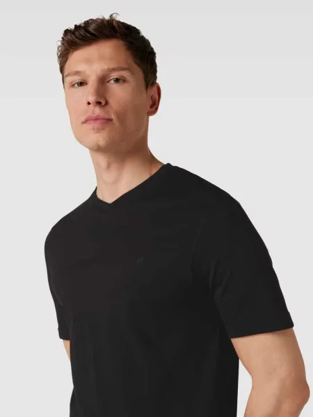 T-shirt z dekoltem w serek Hechter Paris czarna