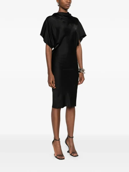 Rochie Rick Owens drapată de costum negru