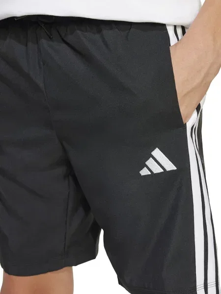 Детские шорты Adidas