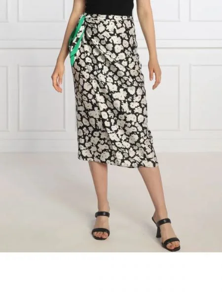 Marella Fustă SIMPATY negru