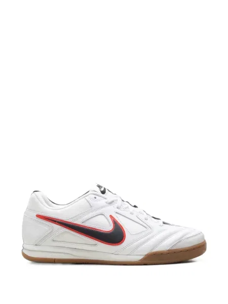 Sneakerși Nike alb