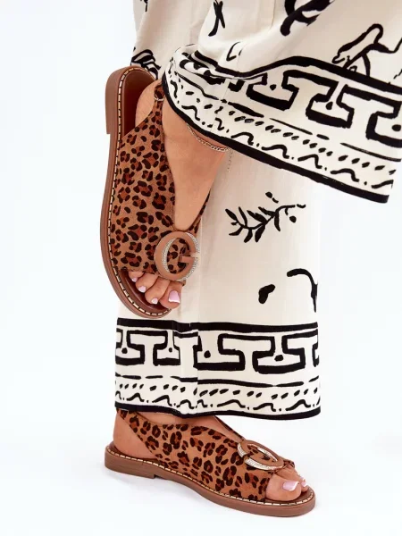 Sandali Boto brez pet z leopardjim vzorcem rdeča