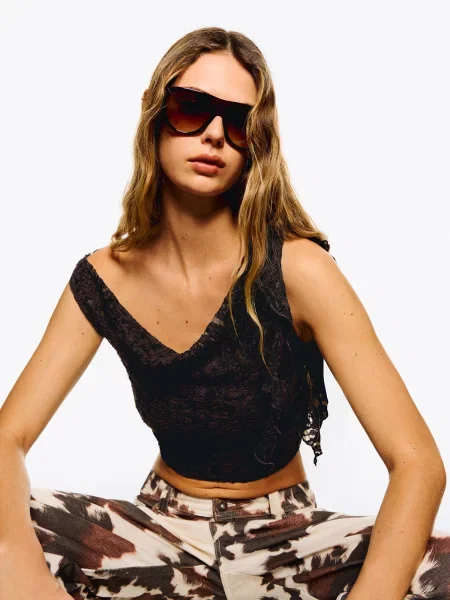 Top Bershka maro