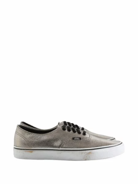 Маратонки Vans с връзки с дантела