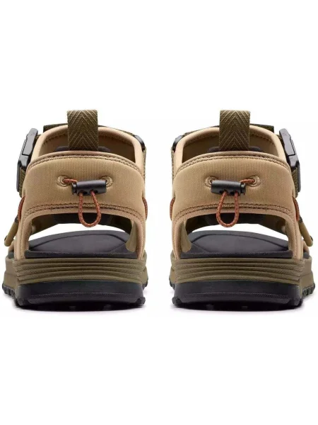 Pantofi Clarks bej