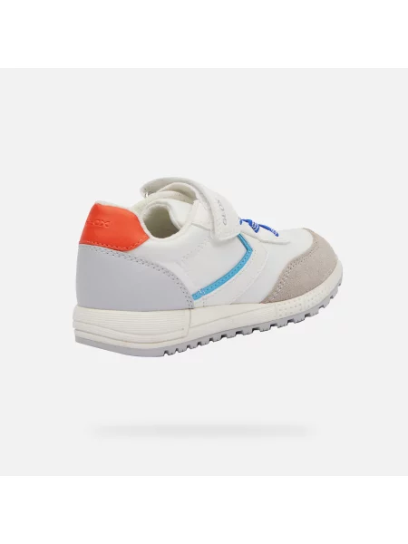 Маратонки Geox бяло