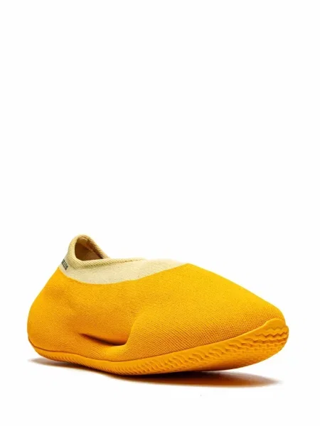 Sportbačiai Adidas Yeezy geltona