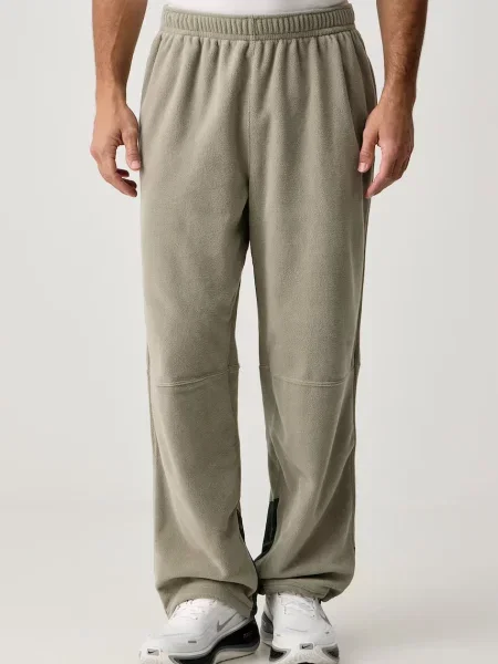 Nike spodnie treningowe polarowe Therma-FIT zielone