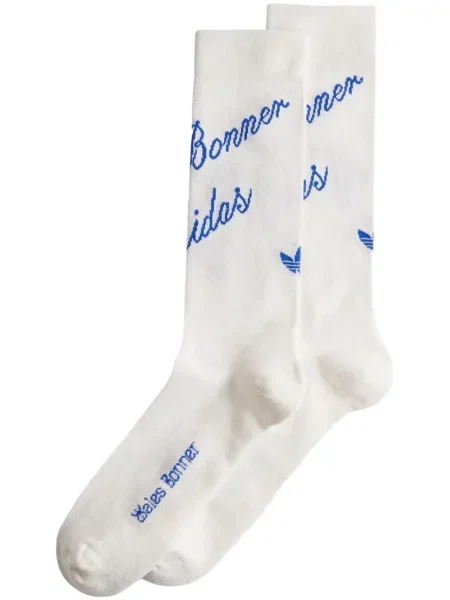 Pălărie Adidas în carouri alb