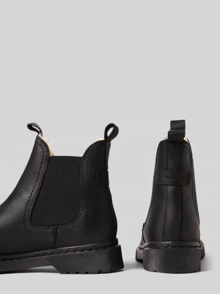 Buty chelsea ze skóry naturalnej Tamaris czarne
