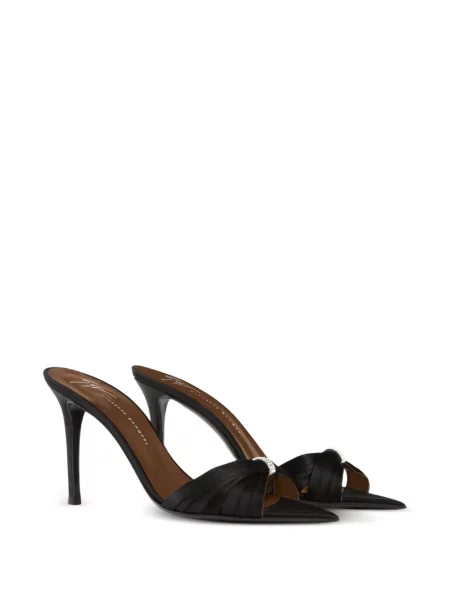 Mulės Giuseppe Zanotti juoda