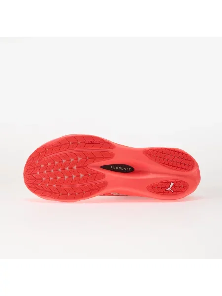 Кросівки для бігу Puma Nitro червоні