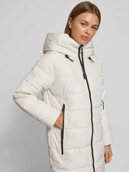 Krój regular fit Kurtka w stylu puffer z ocieplaną stójką Model Jilia' Khujo biała