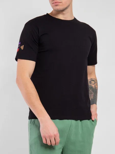 Just Before Футболка чорний