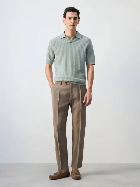 Spodnie regular fit z zaszewkami norkowy Mężczyzna 40 MANGO MAN szary