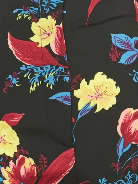 Φλοράλ παντελόνι Dvf Diane Von Furstenberg με σχέδιο από κρεπ μαύρο