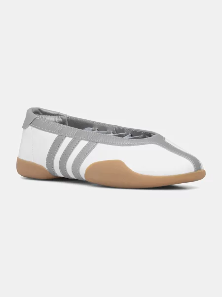 Adidas Originals balerini de piele Taekwondo Mei Ballet W alb