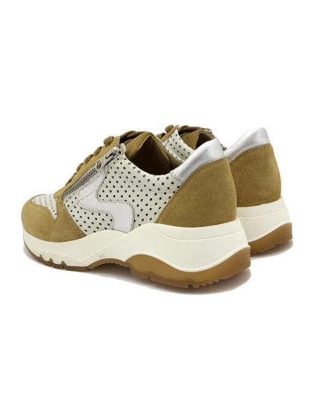 Pantofi Piesanto maro