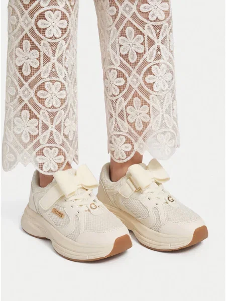 Guess Sneakers Écru