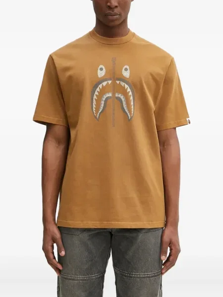 Tricou A Bathing Ape® cu imagine maro