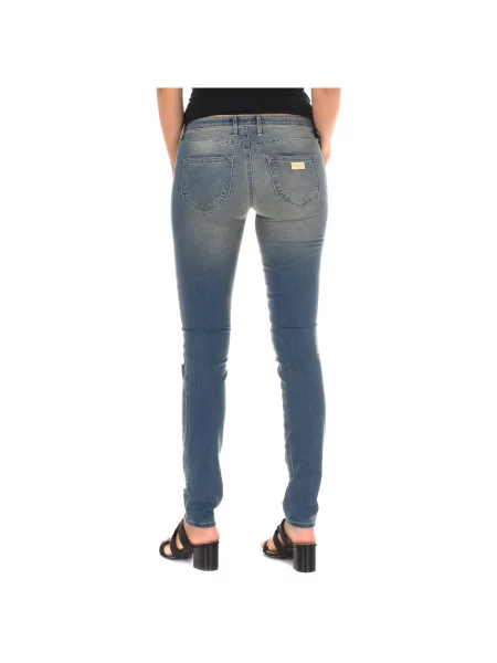 Blugi Met albastru