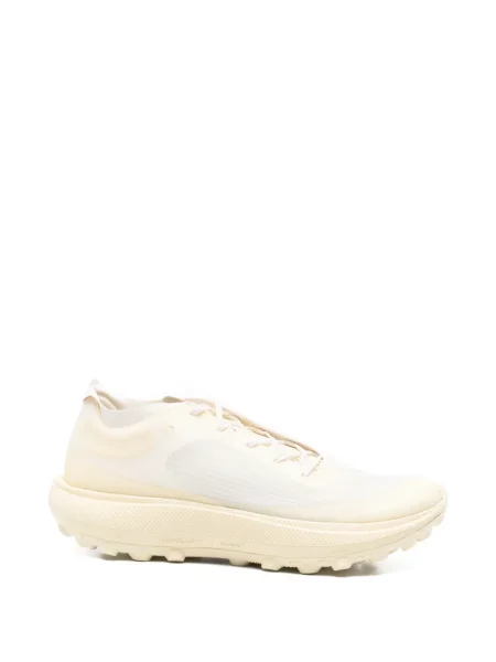 Sneakerși Satisfy alb