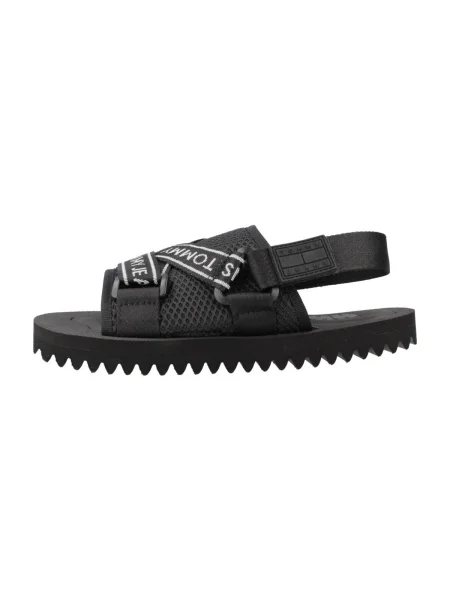 Tenisky Tommy Jeans čierna