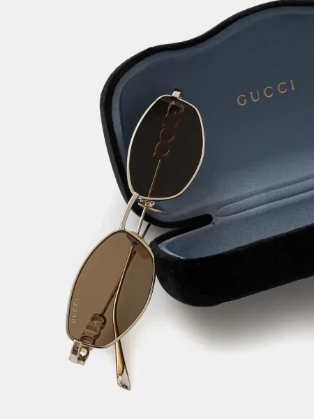 Солнцезащитные очки Gucci
