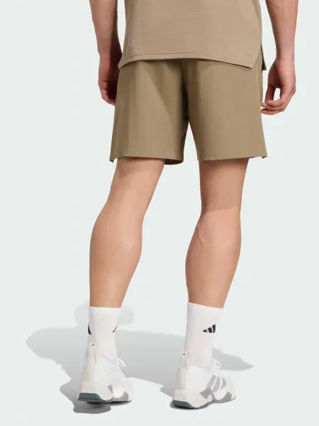 Спортивные шорты Adidas бежевые
