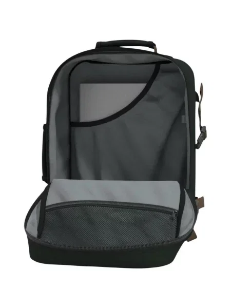 CabinZero Classic 36 l black sand turistický batoh černý