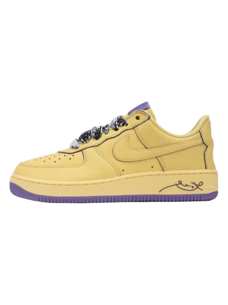 Pantofi Nike galben