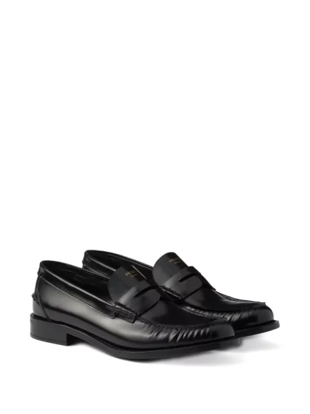 Pantofi loafer Prada din piele negru