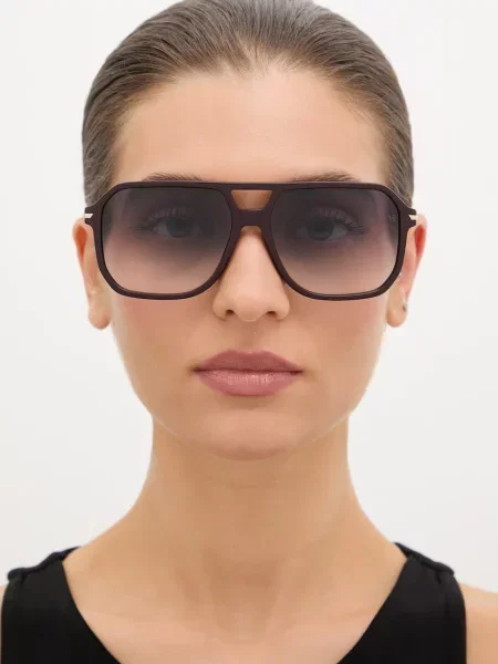 Victoria Beckham napszemüveg női