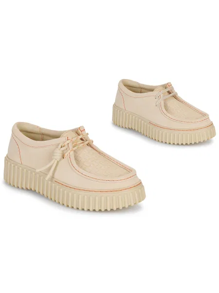 Pantofi Clarks bej