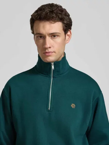 Sweter Mcneal z kołnierzem zielony