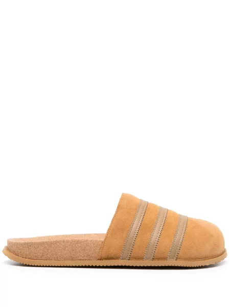 Papuci de casă Adidas Originals din piele de căprioară maro