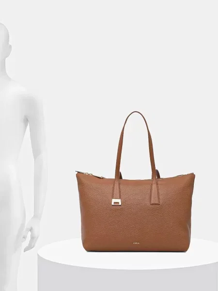 Кожаная сумка шоппер Furla