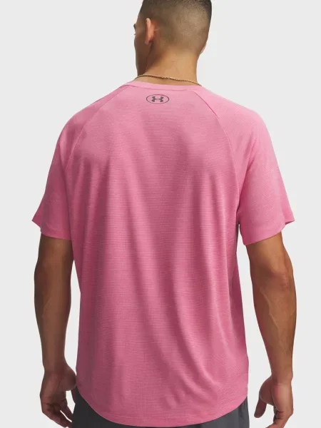 Футболка Under Armour рожева