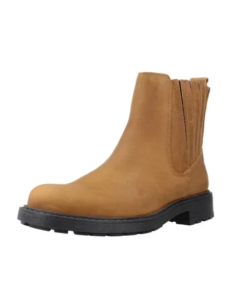 Pantofi Clarks maro