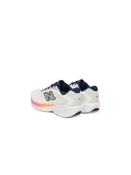 Futócipő New Balance Fresh Foam V9 fehér