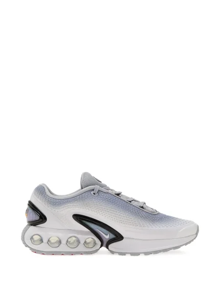 Тениска Nike бяло