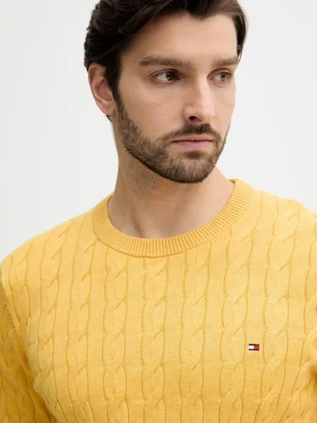 Tommy Hilfiger пуловер мъжки от жълто