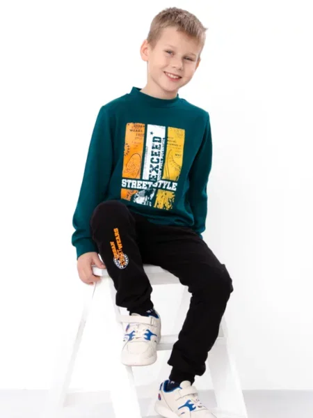 Повседневный костюм носи своє