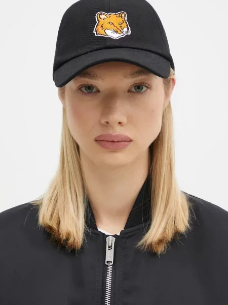 Baseballová čepice Maison Kitsuné Large Fox Head s aplikací černá