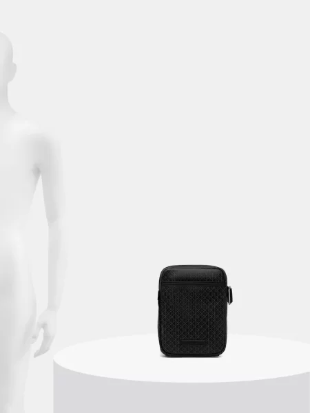 Calvin Klein Válltáska bazaltszürke fekete