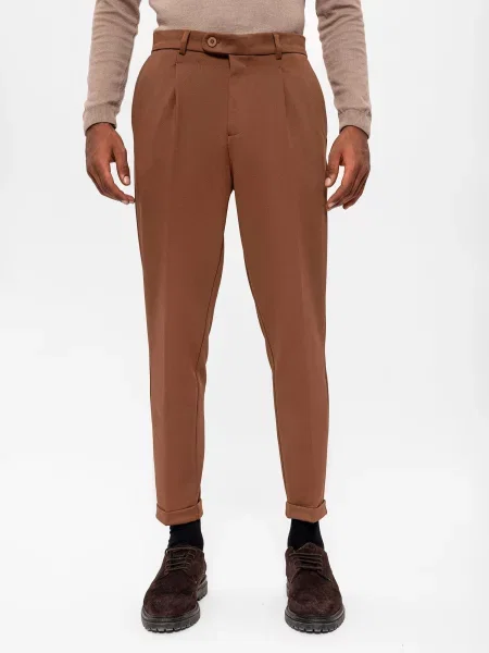 Antioch Pantaloni maro