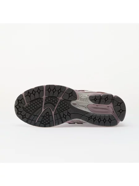 Маратонки New Balance лилаво виолетово
