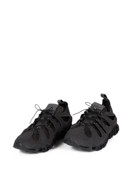 Περικομμένο μπλούζα Adidas μαύρο